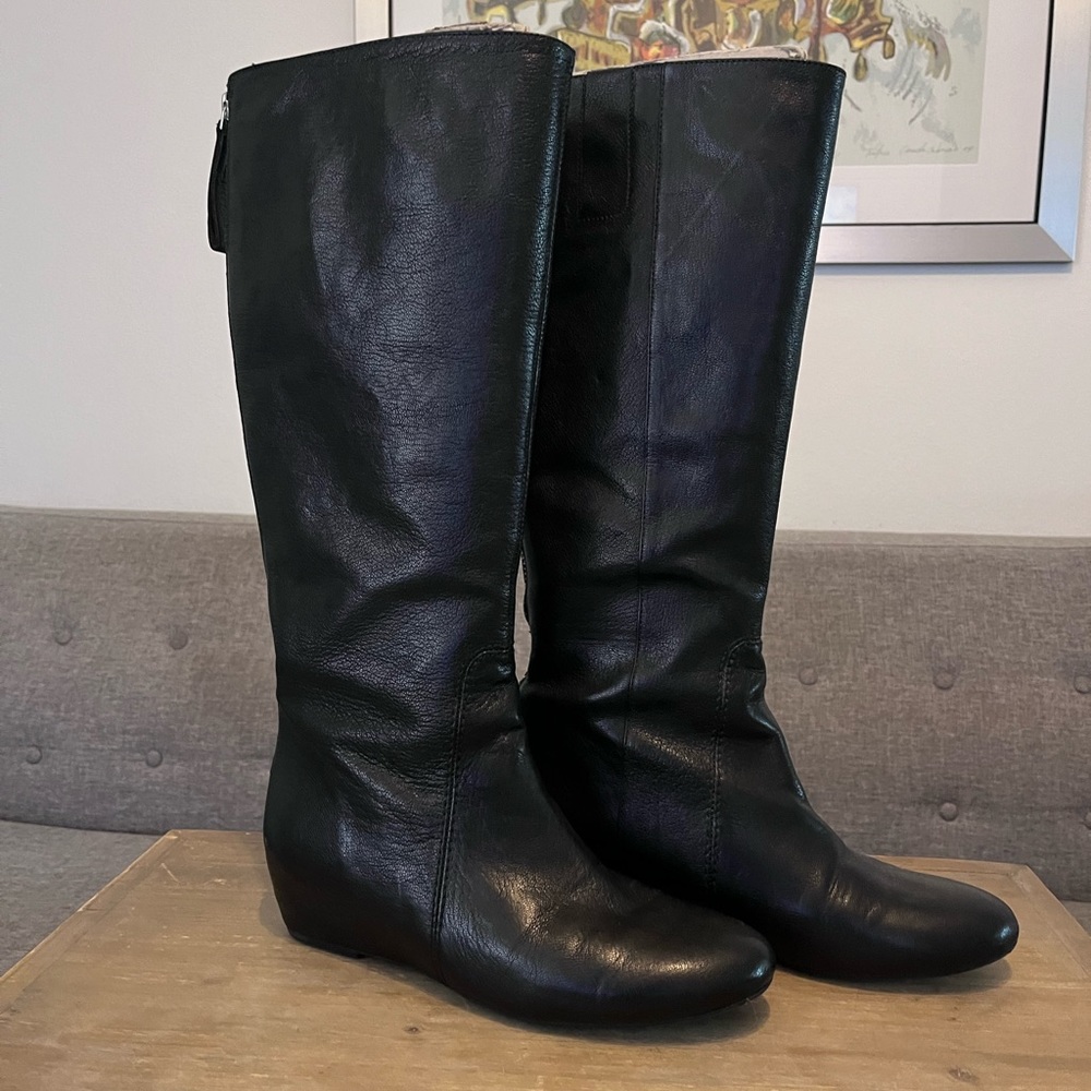 Nine West black leather knee height boots, 7.5